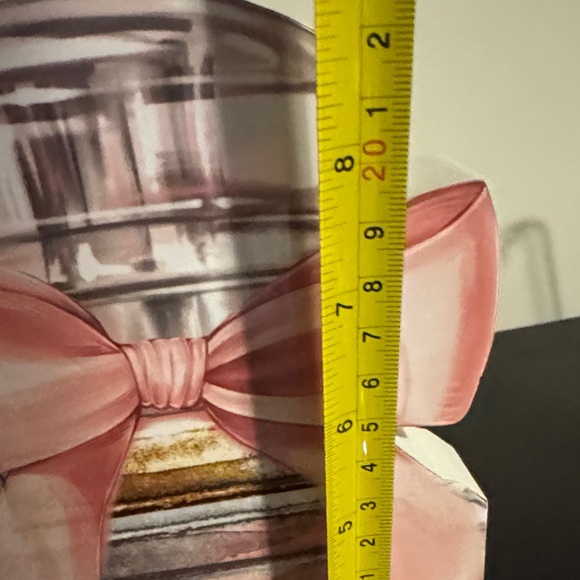 Fashion Pink and Gold Art - Picture 7 of 7